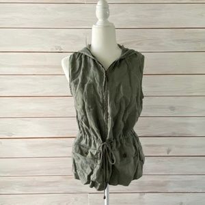 St. Tropez West 100% Linen Zip Vest Hood